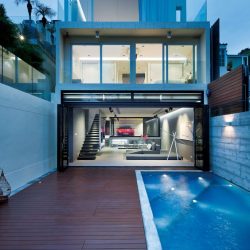 Casa minimalista com integração de ambientes